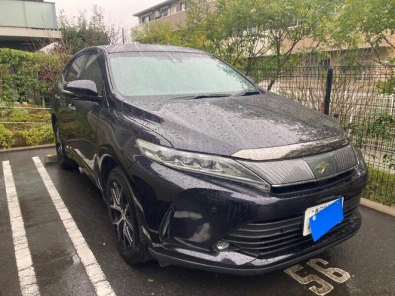 TOYOTA HARRIER
