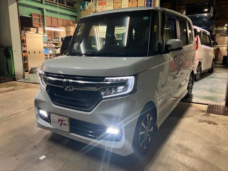 HONDA N BOX CUSTOM