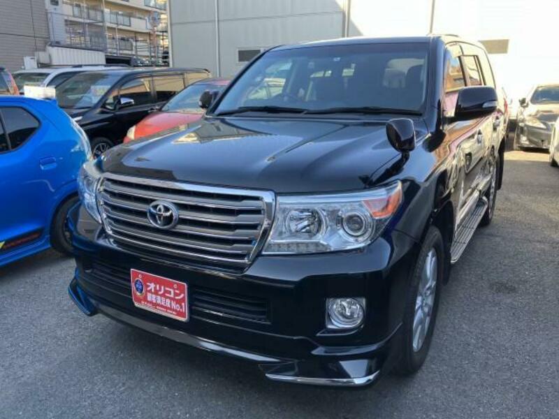 LAND CRUISER