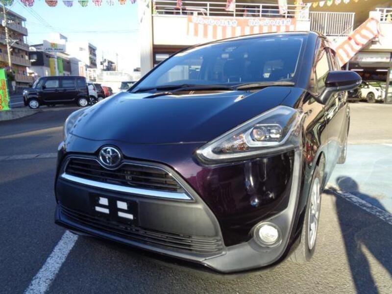 TOYOTA SIENTA