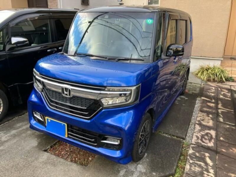 HONDA N BOX CUSTOM
