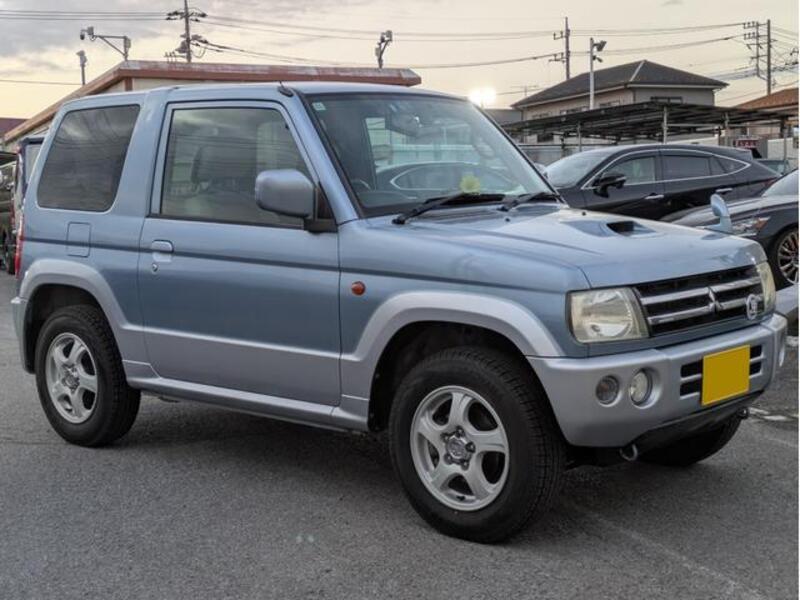 MITSUBISHI PAJERO MINI