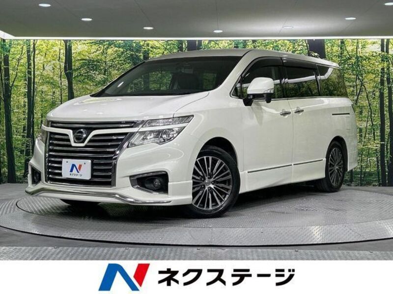 NISSAN ELGRAND