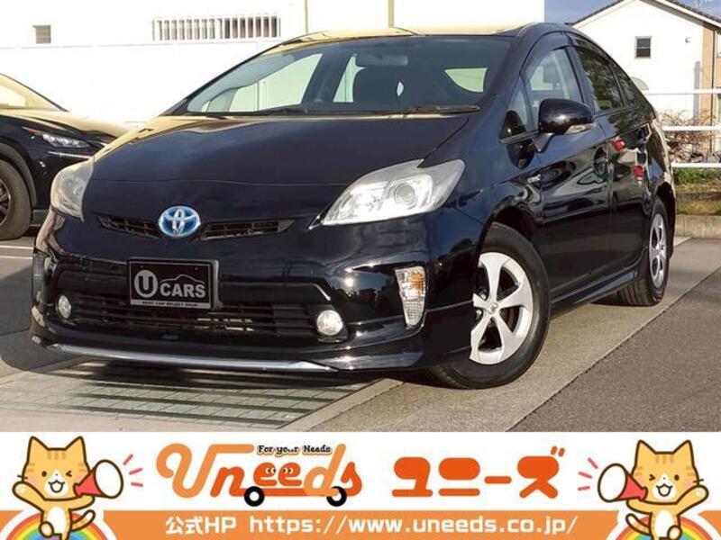 TOYOTA PRIUS