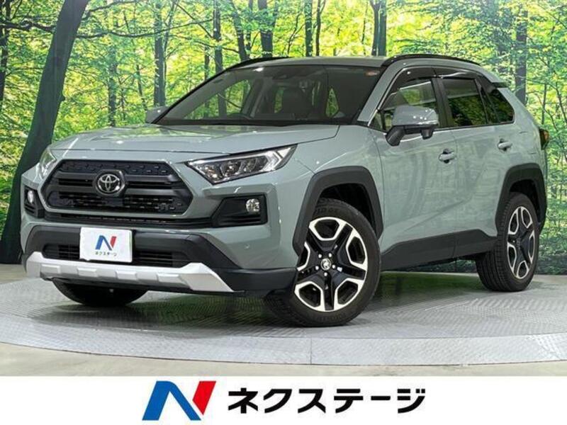 TOYOTA RAV4