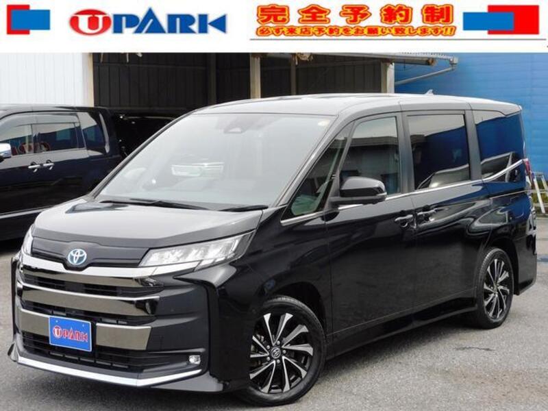TOYOTA NOAH