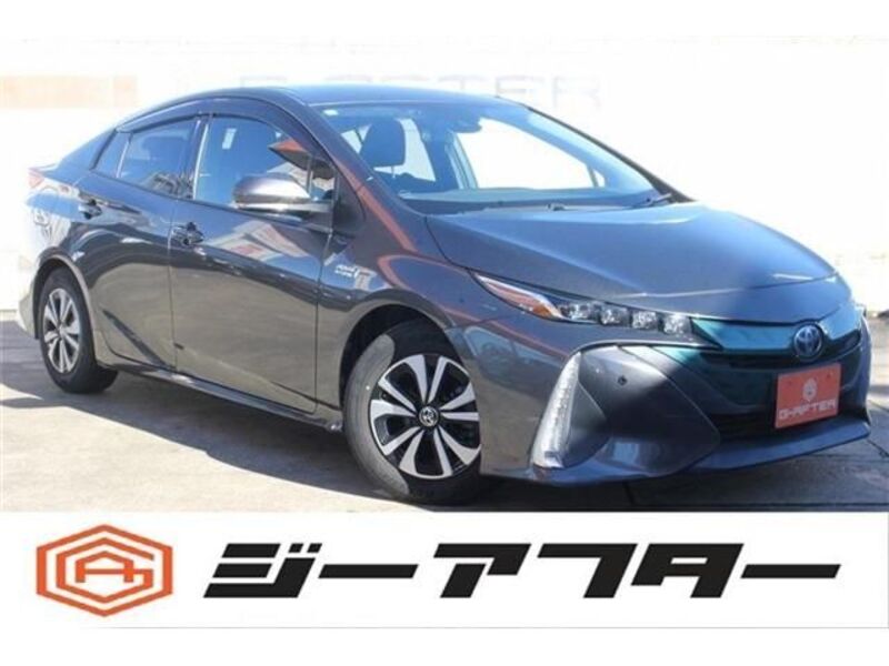 TOYOTA PRIUS PHV