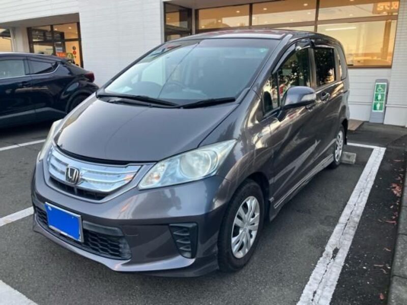 HONDA FREED HYBRID