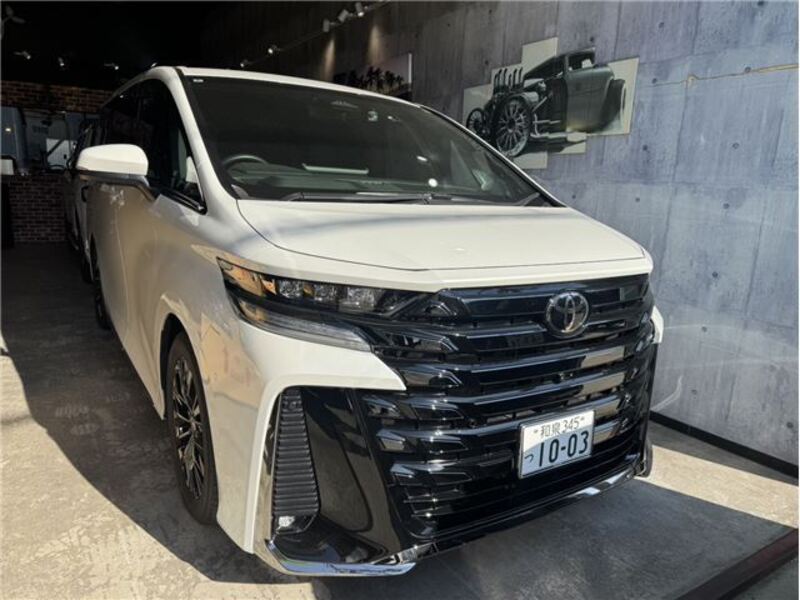 TOYOTA VELLFIRE