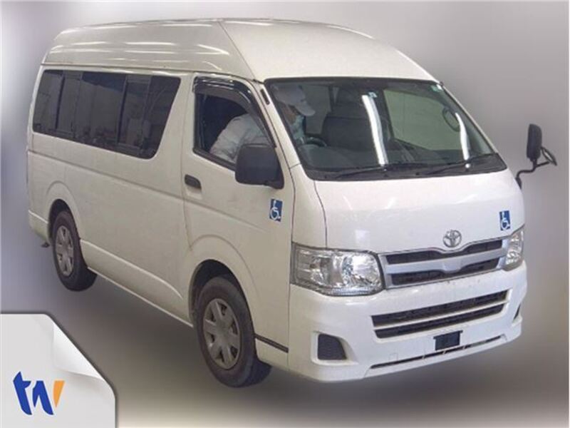 TOYOTA HIACE VAN