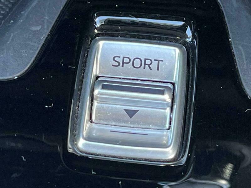 Axela Sport