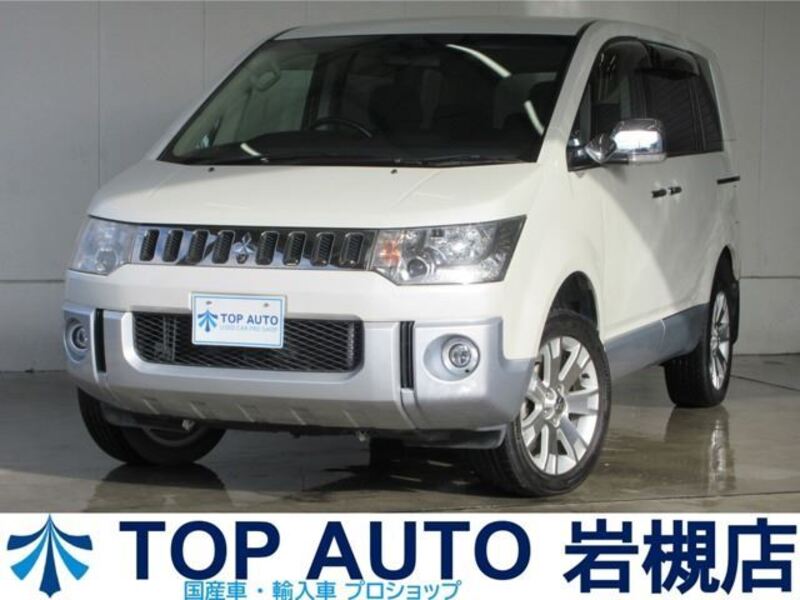 MITSUBISHI DELICA D5