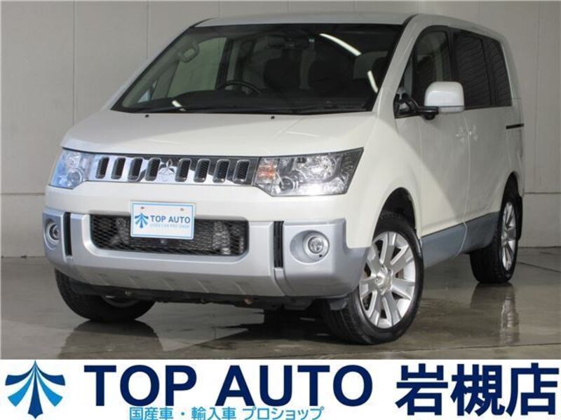 MITSUBISHI DELICA D5