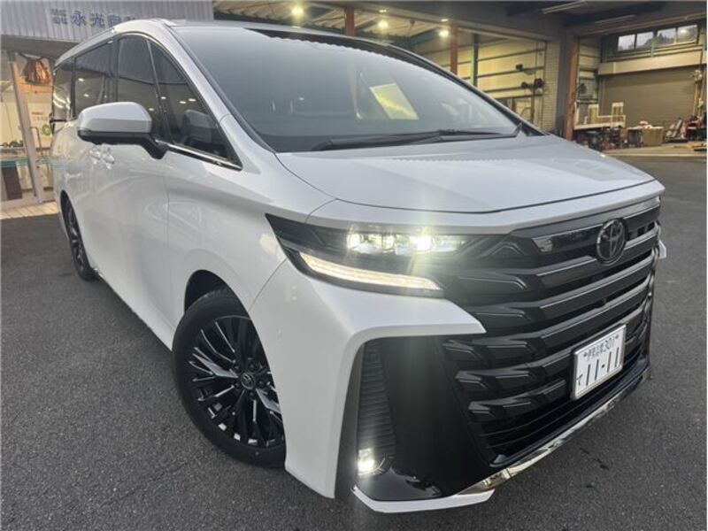 TOYOTA VELLFIRE