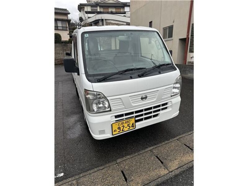 NISSAN CLIPPER TRUCK