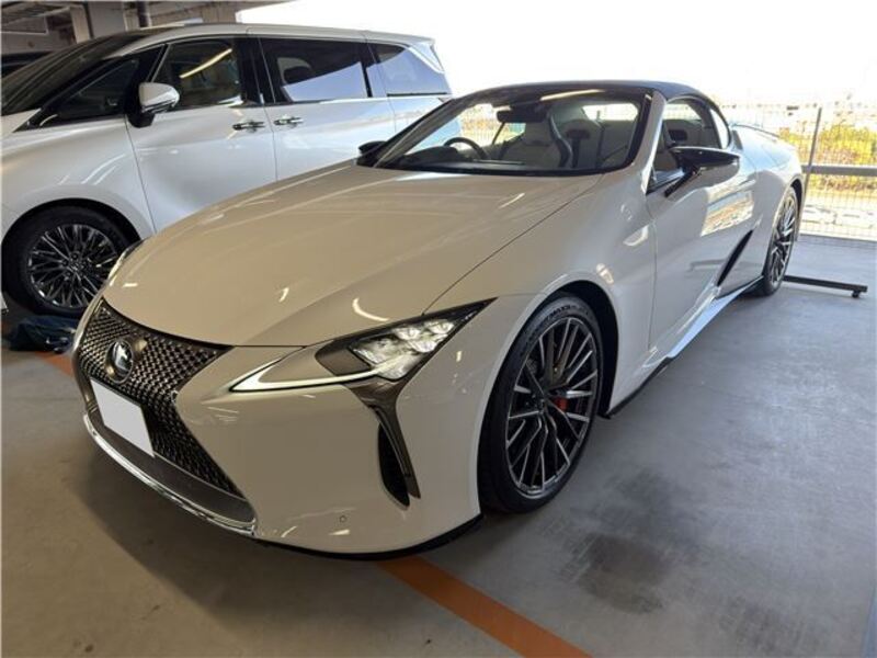LEXUS LC