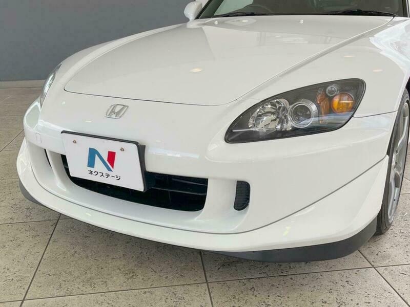 S2000-18