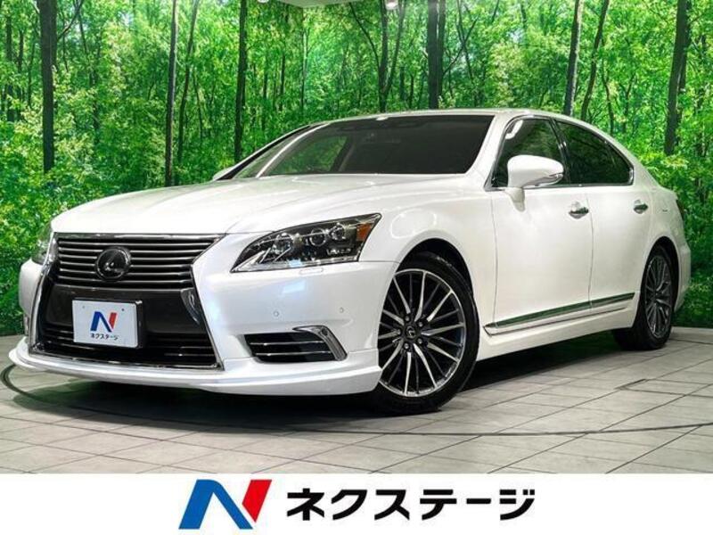 LEXUS LS