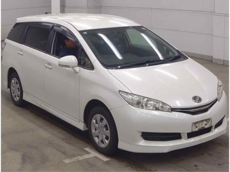 TOYOTA WISH