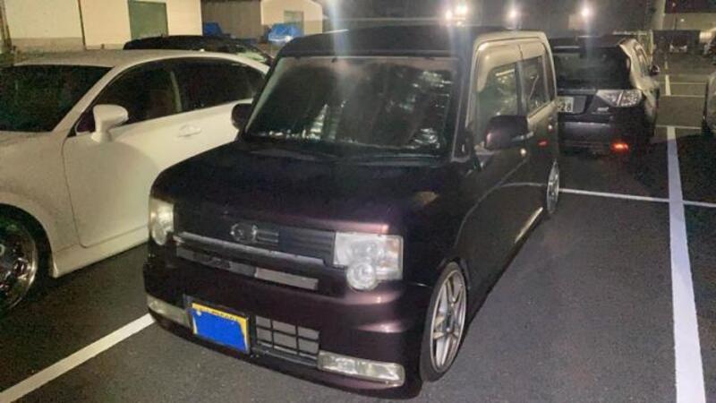 DAIHATSU MOVE CONTE