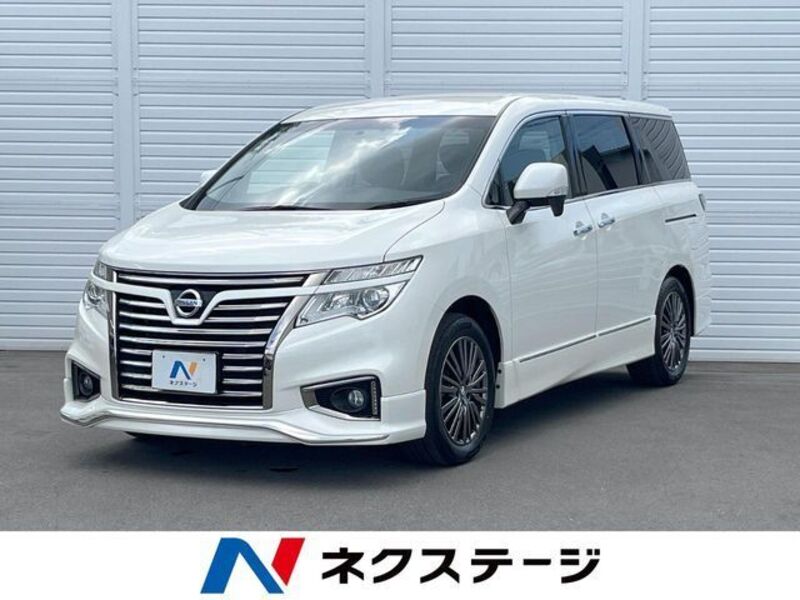 NISSAN ELGRAND