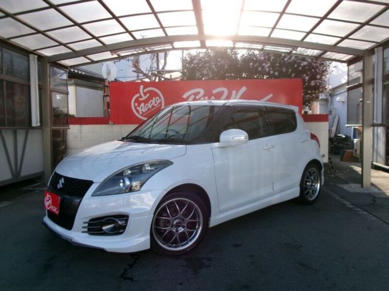 SUZUKI SWIFT