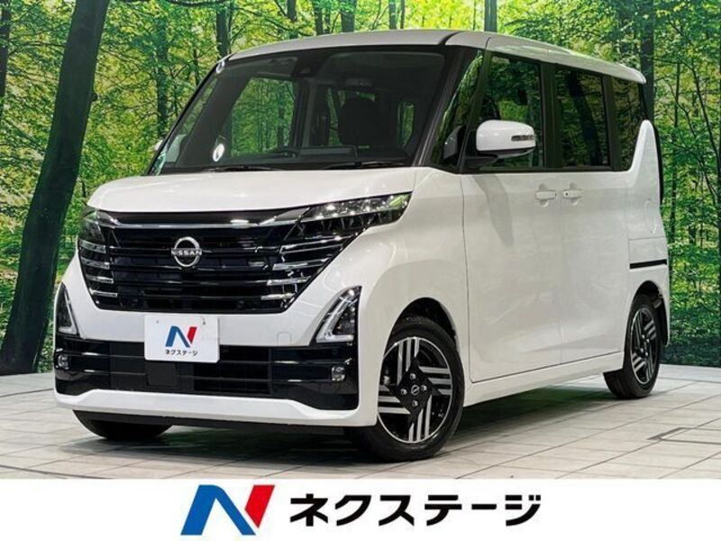 NISSAN ROOX