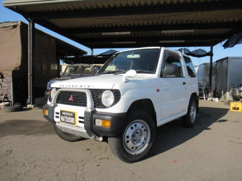 MITSUBISHI PAJERO MINI
