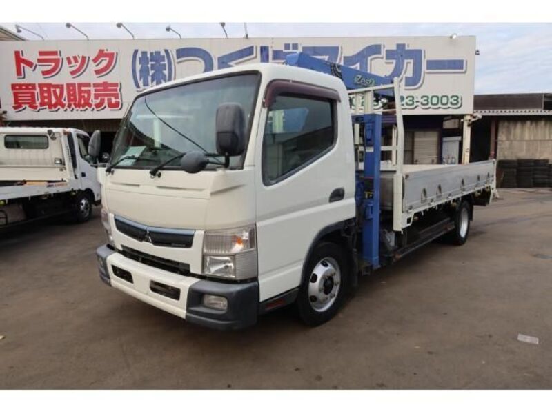 MITSUBISHI CANTER