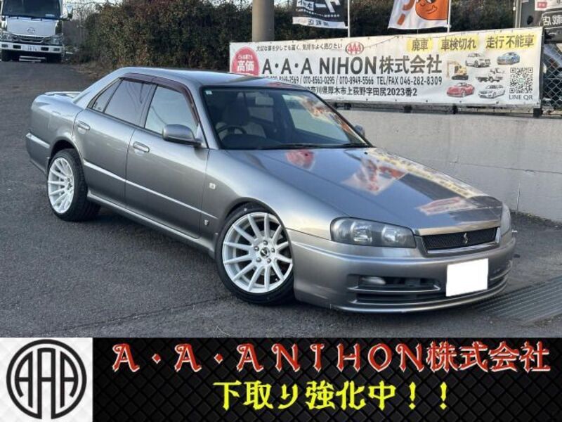 NISSAN SKYLINE