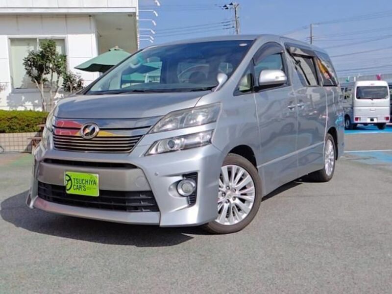 TOYOTA VELLFIRE