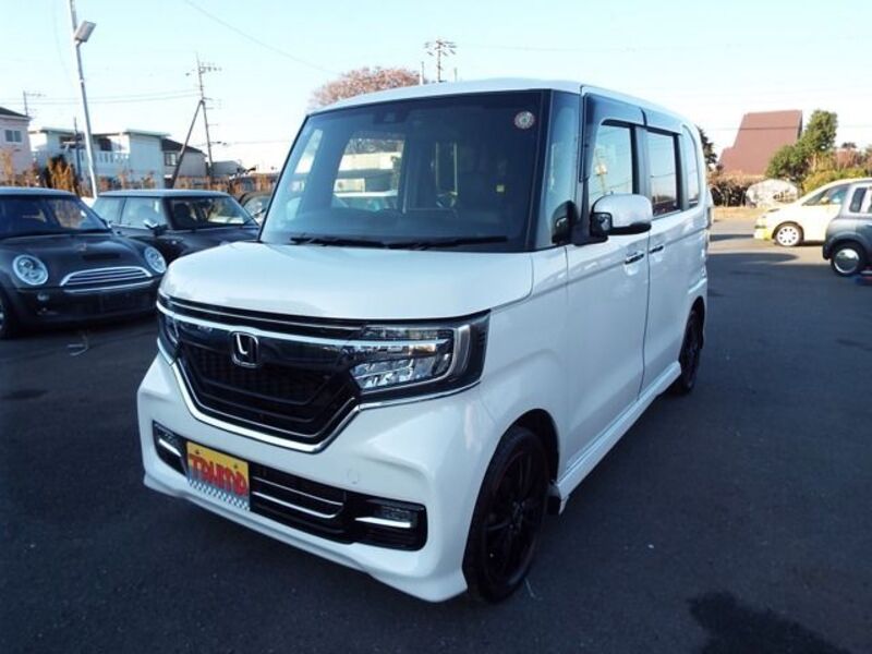 HONDA N BOX CUSTOM