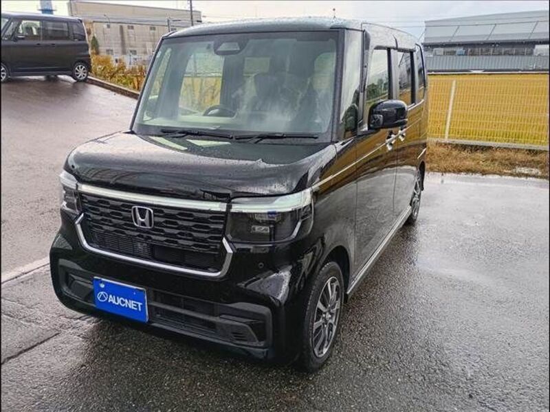 HONDA N BOX CUSTOM