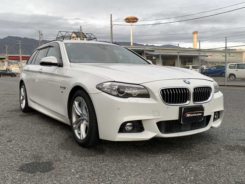 BMW 5 SERIES