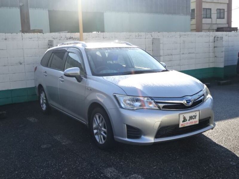 TOYOTA COROLLA FIELDER