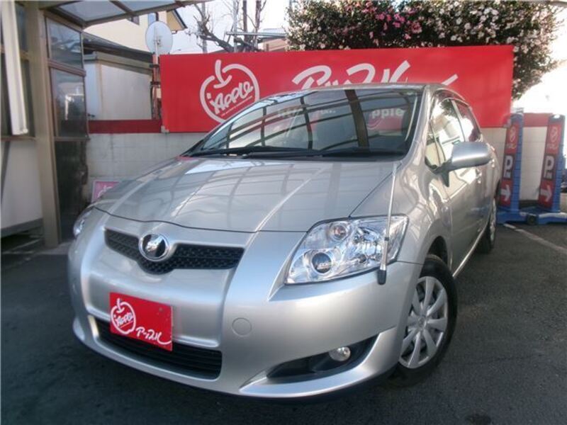 TOYOTA AURIS