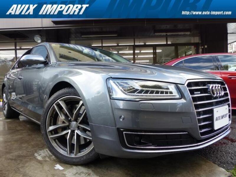 AUDI A8