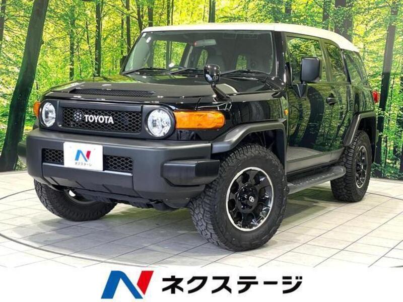 TOYOTA FJ CRUISER