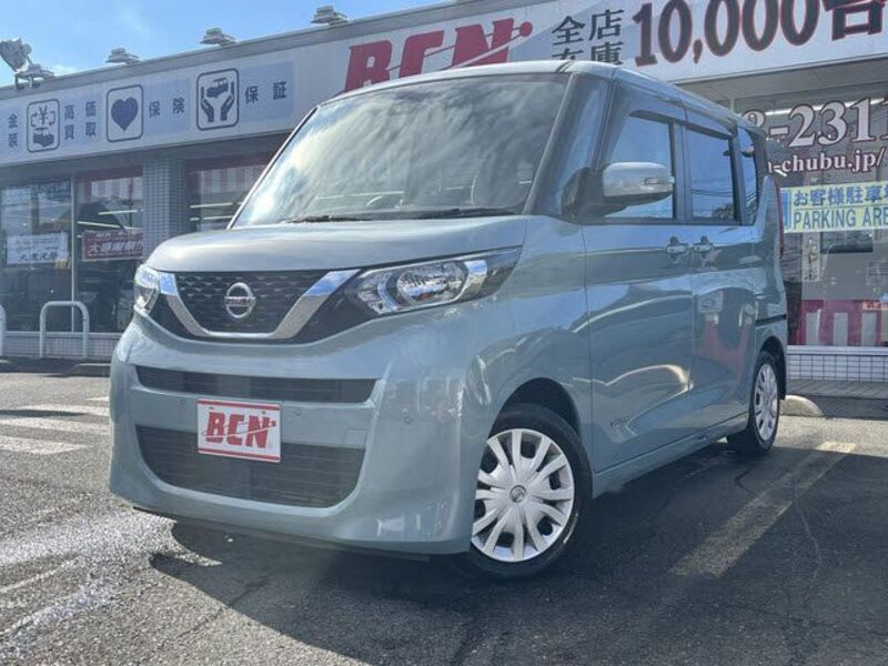 NISSAN ROOX