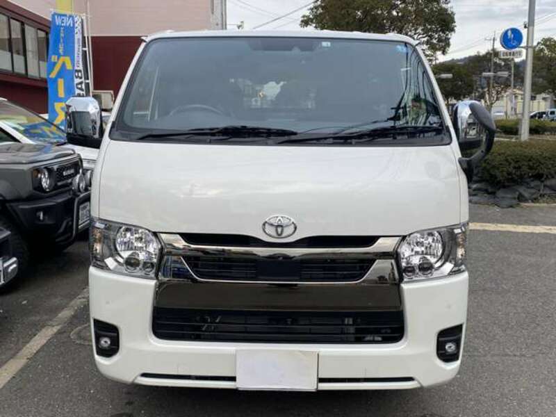 HIACE VAN