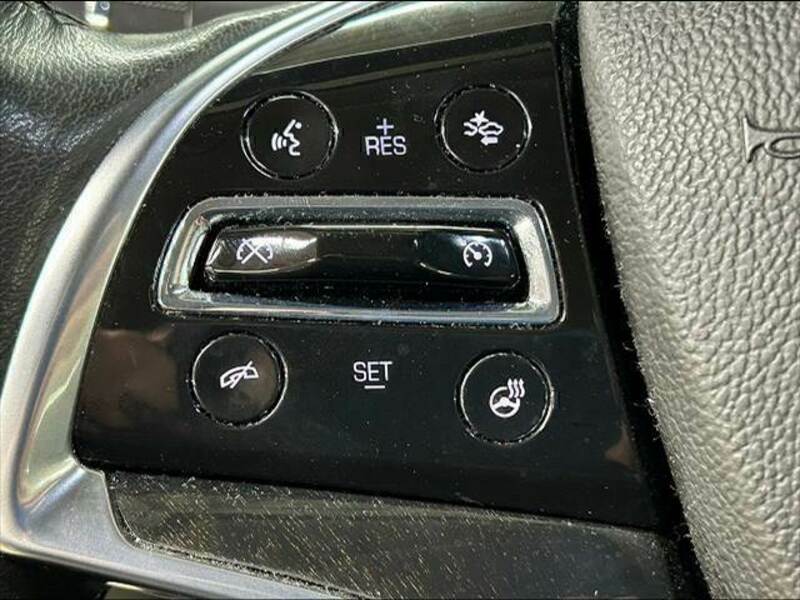 SRX CROSSOVER