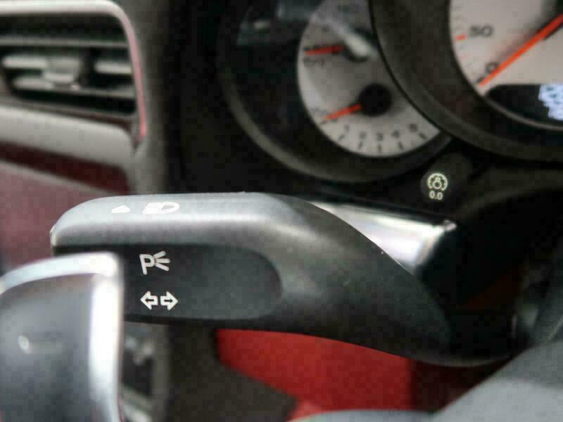 911