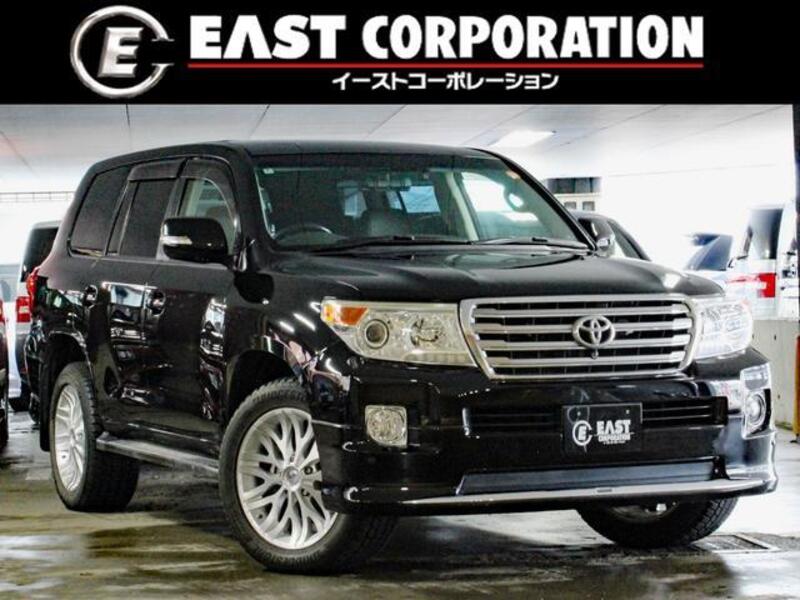 TOYOTA LAND CRUISER