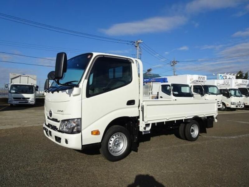 TOYOTA DYNA