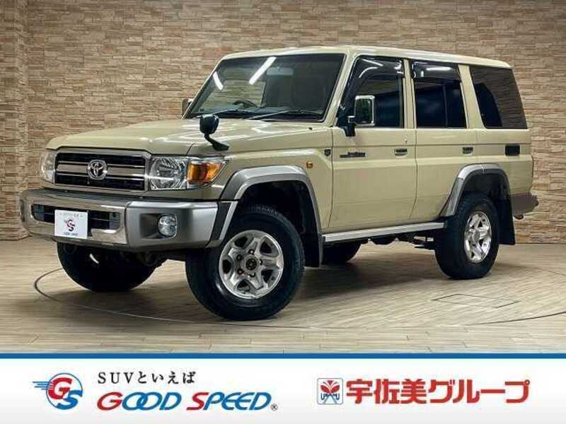 TOYOTA LAND CRUISER