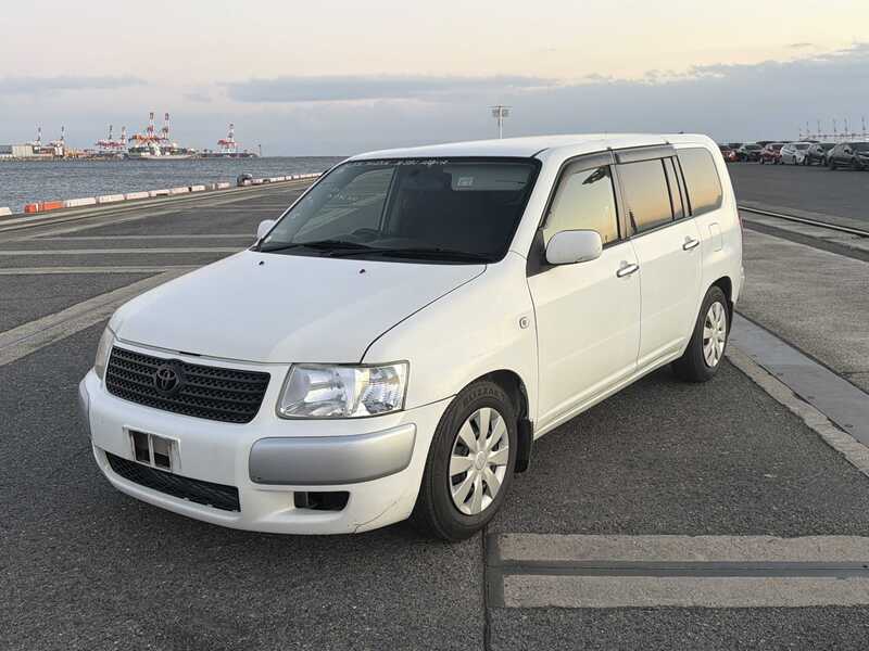 TOYOTA SUCCEED VAN