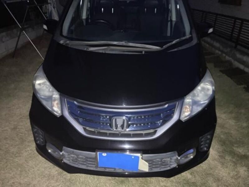 HONDA FREED HYBRID