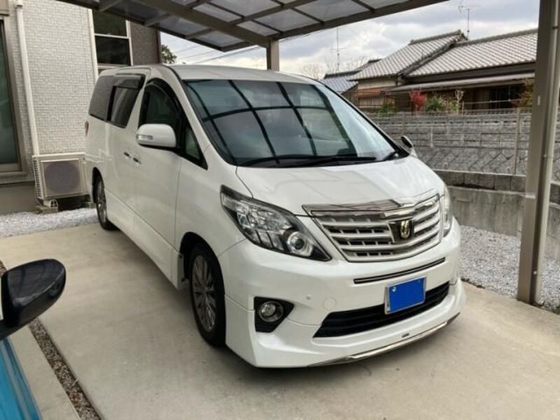 TOYOTA ALPHARD