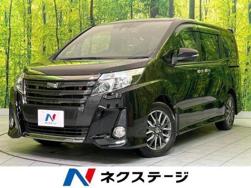 TOYOTA NOAH
