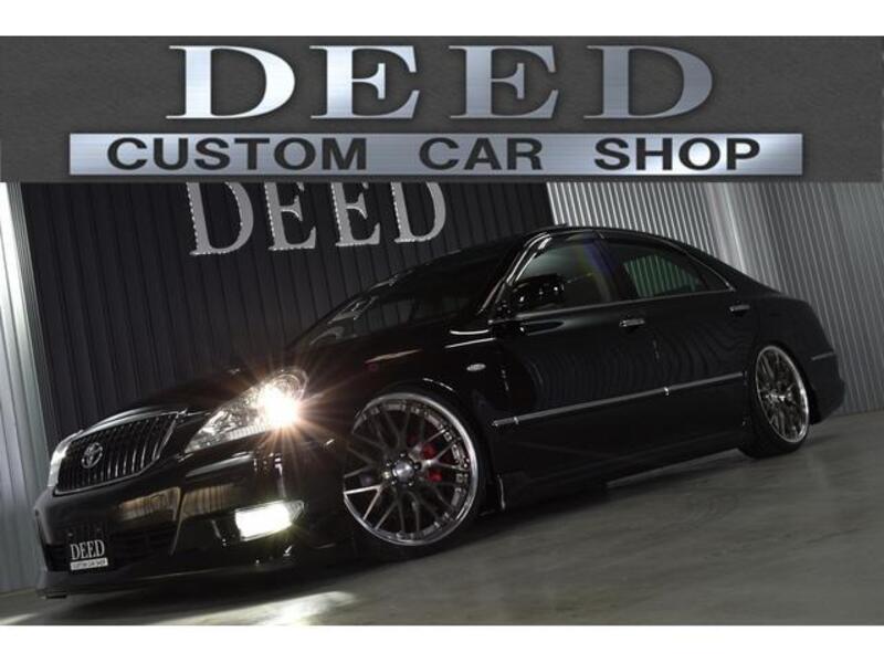 TOYOTA CROWN MAJESTA